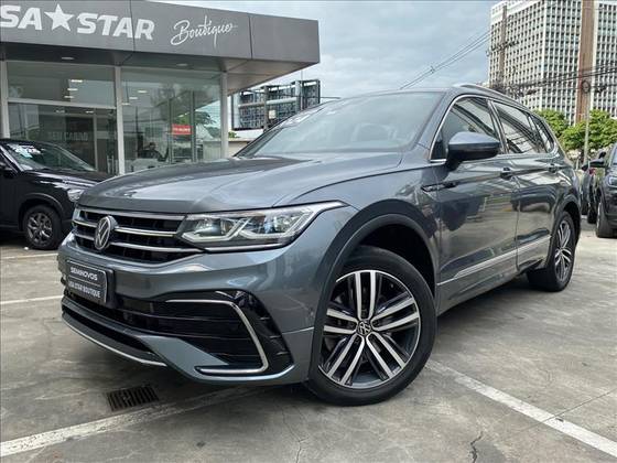 VOLKSWAGEN TIGUAN 2.0 300 TSI GASOLINA ALLSPACE R-LINE AUTOMÁTICO VOLKSWAGEN TIGUAN 2.0 300 TSI GASOLINA ALLSPACE R-LINE AUTOMÁTICO